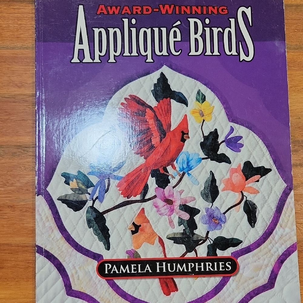 Award-Winning Appliqué Birds Book